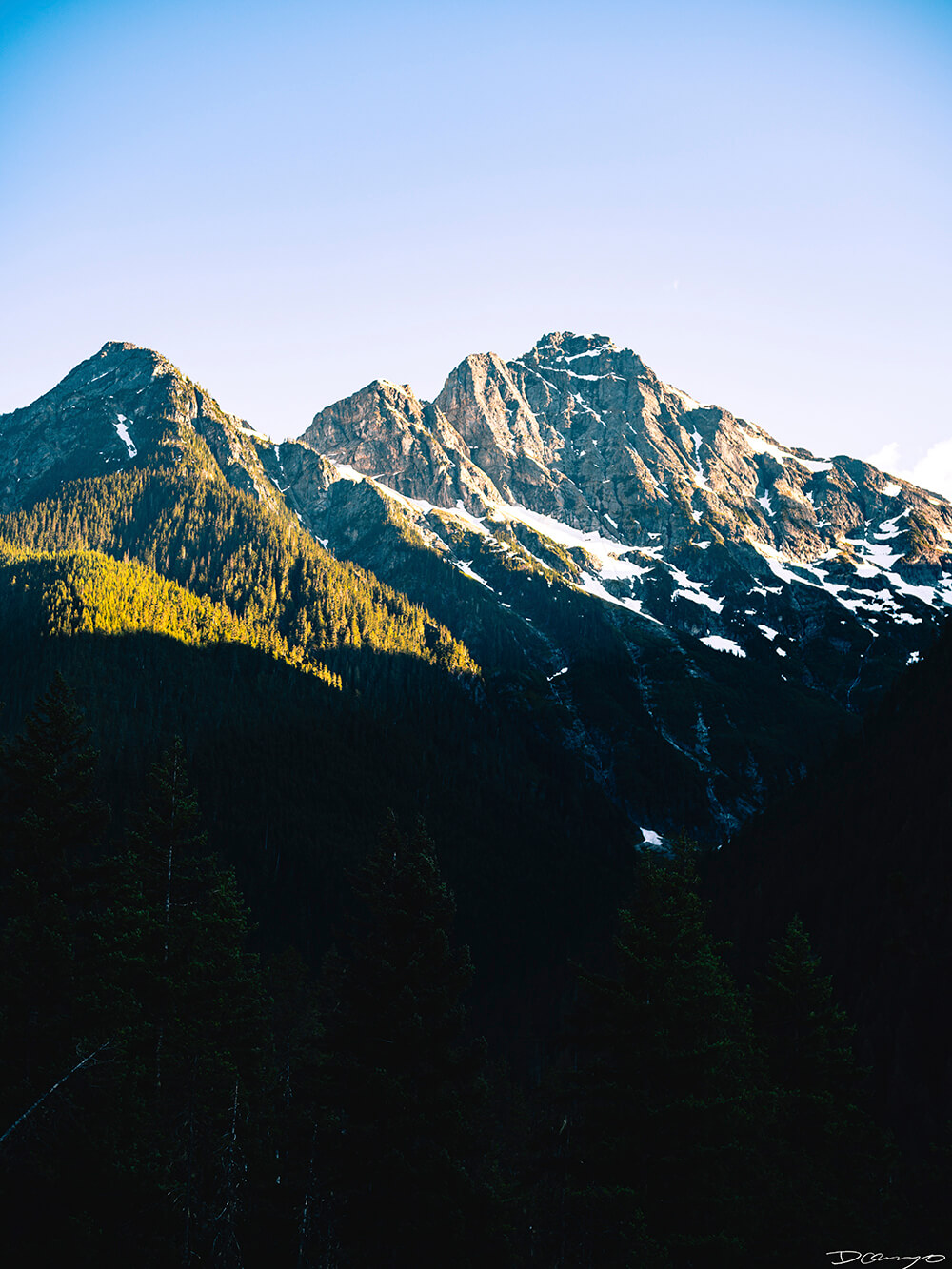 Landscape and portrait photos from a July 2020 trip to the North Cascades. Sourdough Mountain, Diablo Lake, Ross Lake and more.